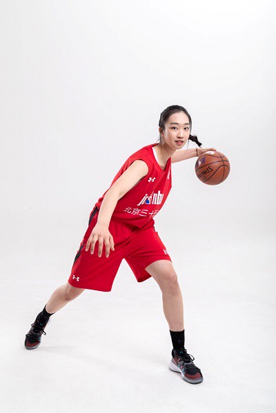 为什么智能穿戴设备对篮球运动员发展重要_2