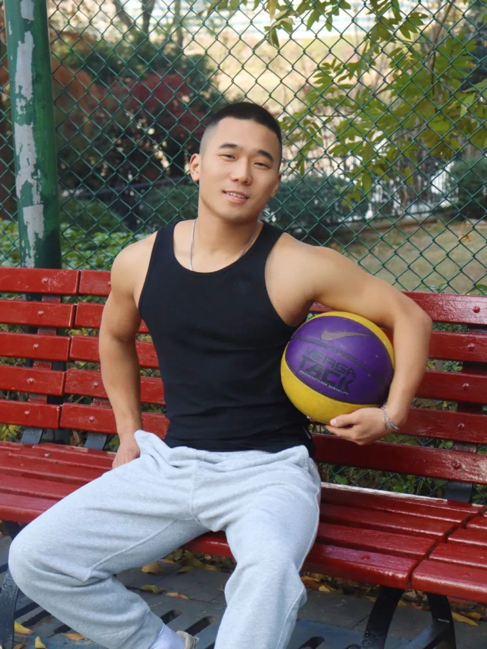 如何使用智能健身设备进行篮球专项训练_1